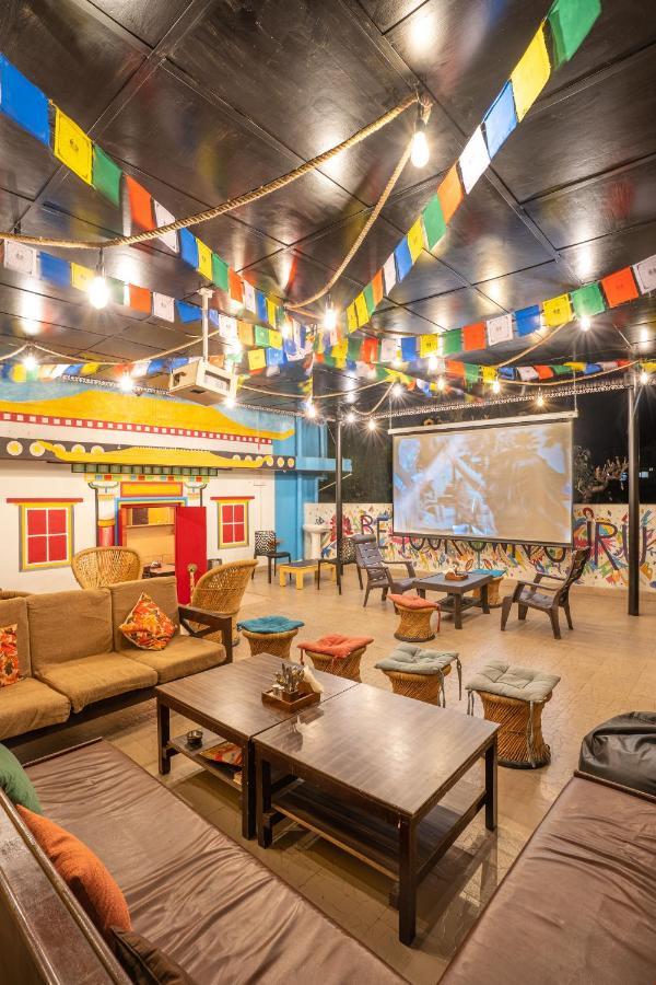 The Trippy Tribe Hostel Bīr Εξωτερικό φωτογραφία