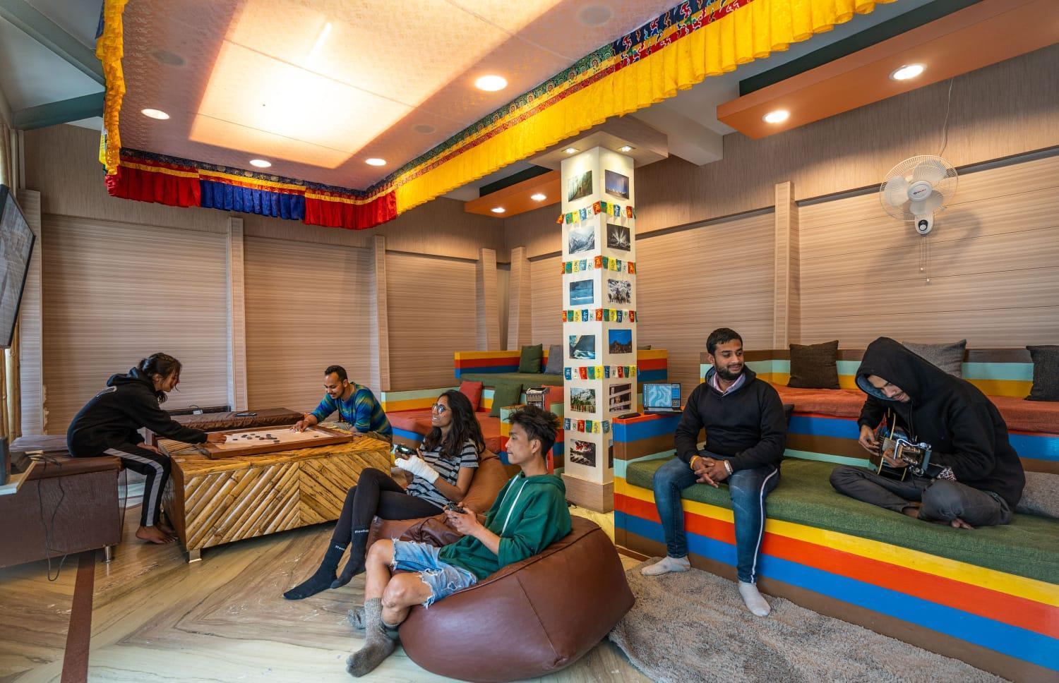 The Trippy Tribe Hostel Bīr Εξωτερικό φωτογραφία